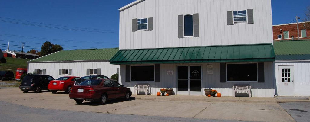 About Mountain Empire Large Animal Hospital in Johnson City TN